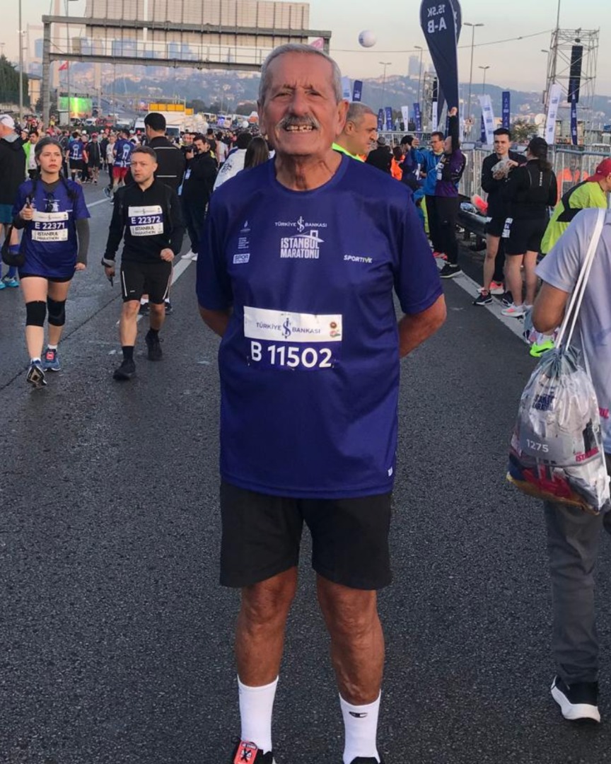 SEFA KÜÇÜKALİ TÜRKİYE İŞ BANKASI 47. İSTANBUL AVRASYA MARATONU'NDA ÇINARCIK İÇİN KOŞTU